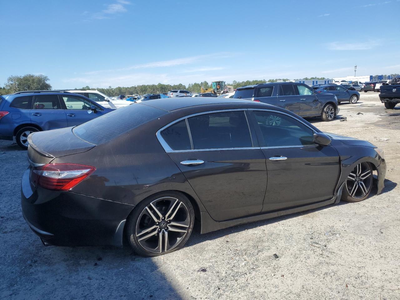 2017 Honda Accord - Image 3