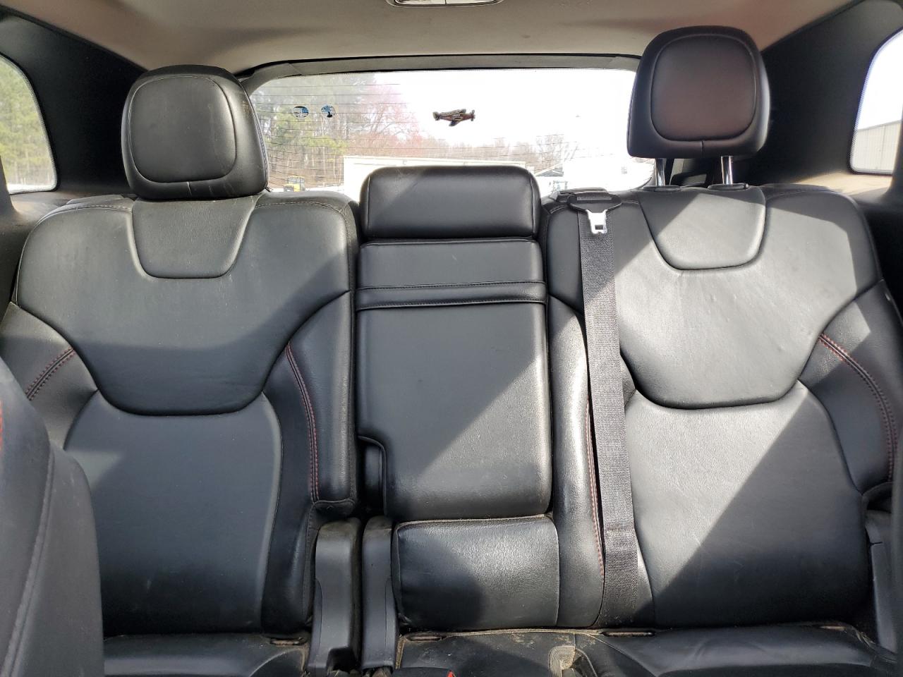 2015 Jeep Cherokee - Image 10