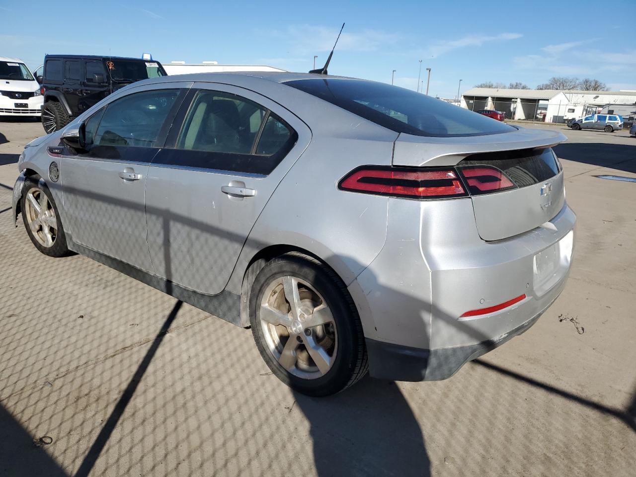 2013 Chevrolet Volt - Image 2