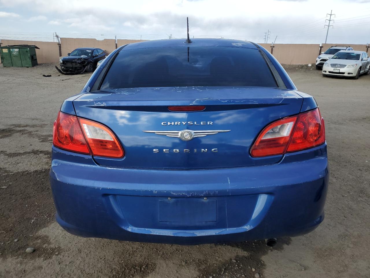 2010 Chrysler Sebring - Image 6
