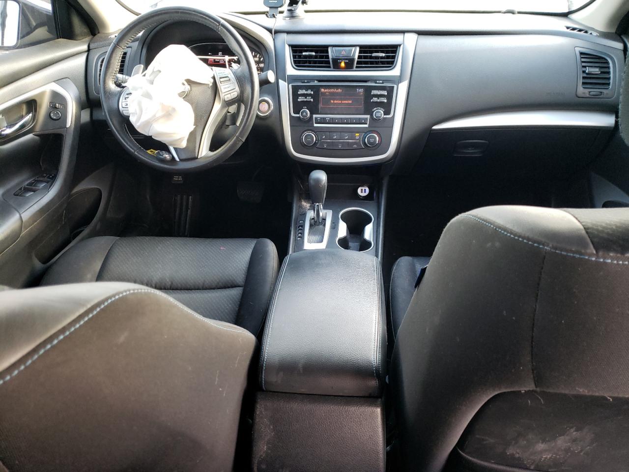 2016 Nissan Altima - Image 8