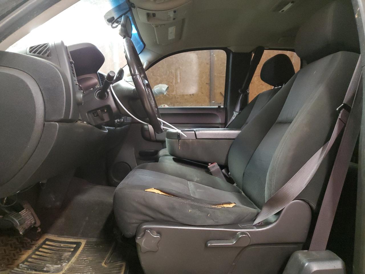 2012 Chevrolet Silverado - Image 7
