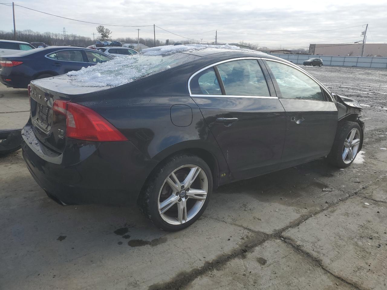 2016 Volvo S60 - Image 3