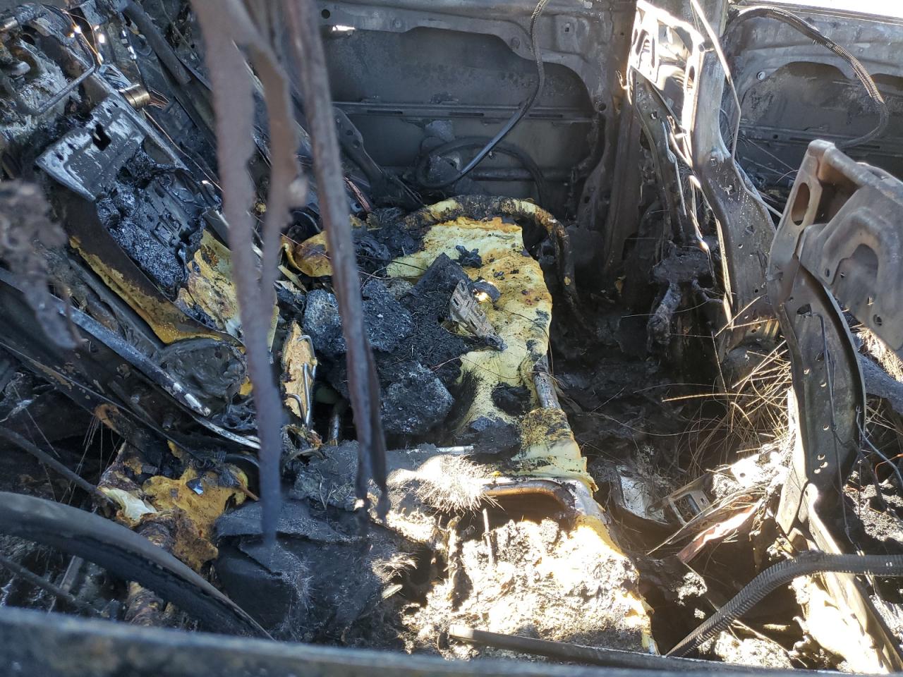 2018 Hyundai Santa Fe Sport VIN: 5XYZT3LB9JG557515 Lot: 46705955