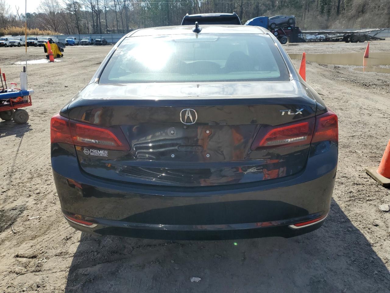 2015 Acura TLX - Image 6