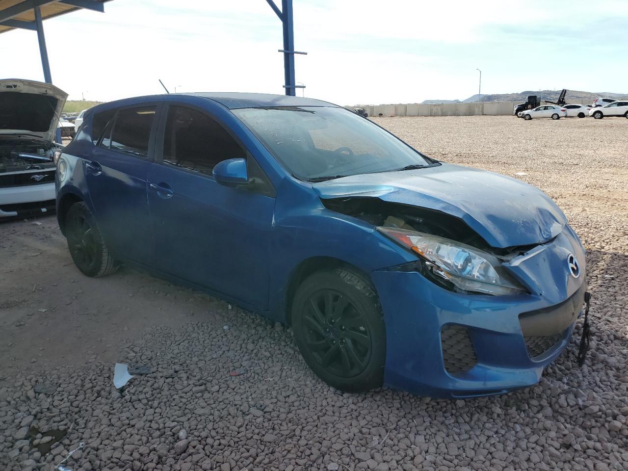 2012 Mazda 3 - Image 4