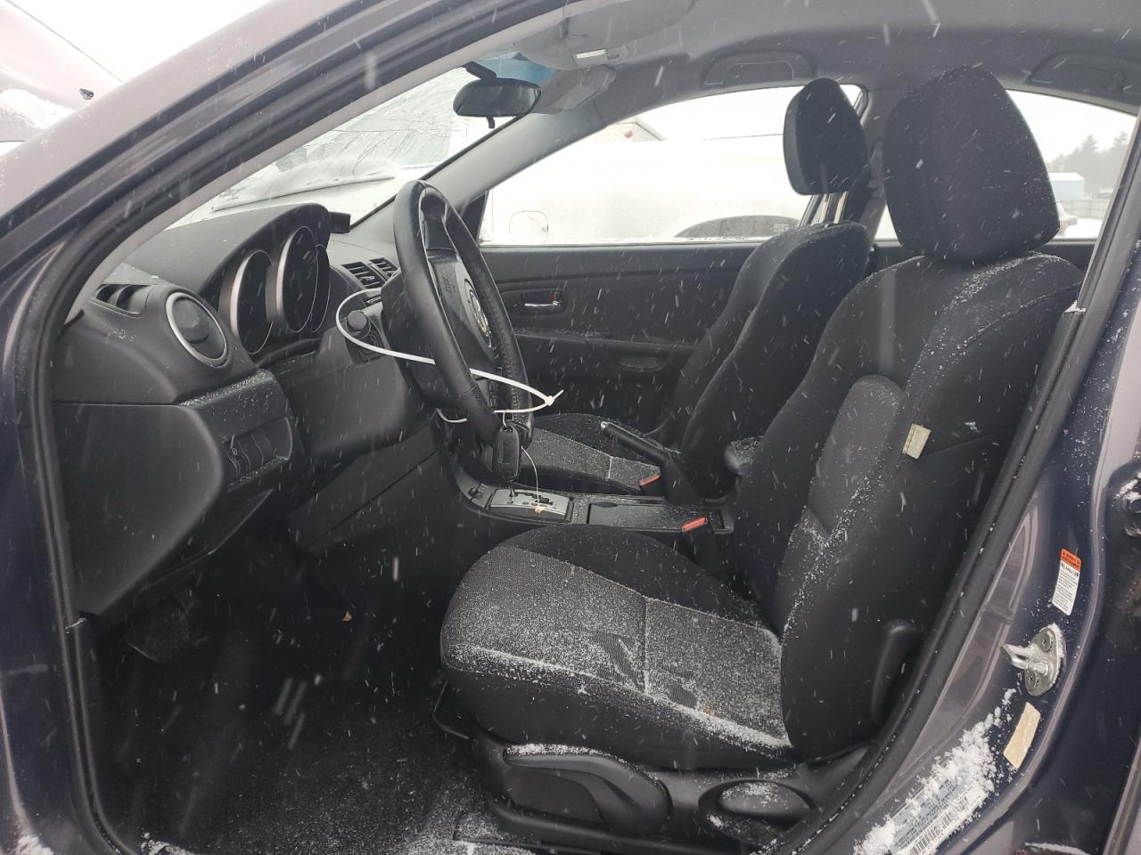 2009 Mazda 3 - Image 7