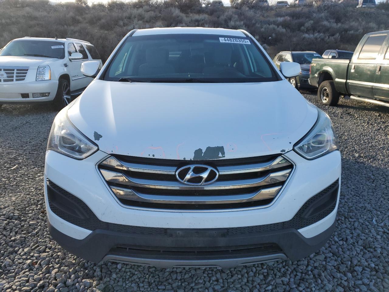 2016 Hyundai Santa Fe - Image 5