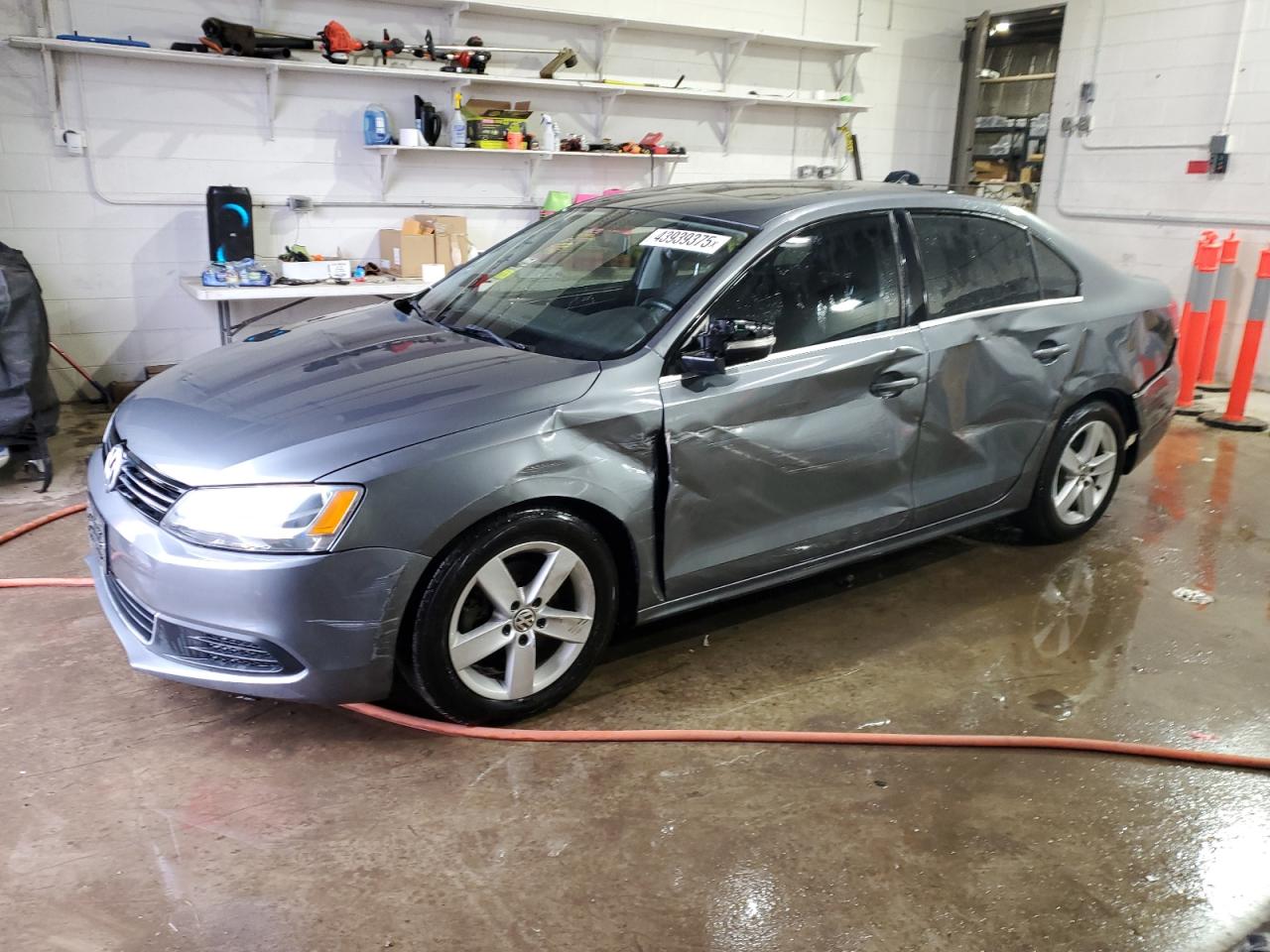 2014 Volkswagen Jetta - Image 1