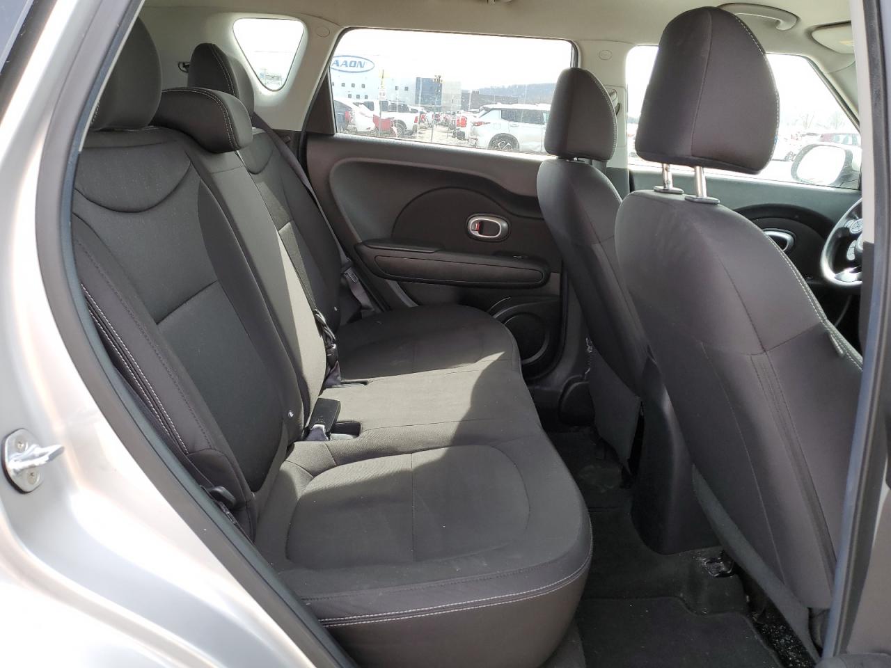 2017 Kia Soul - Image 11
