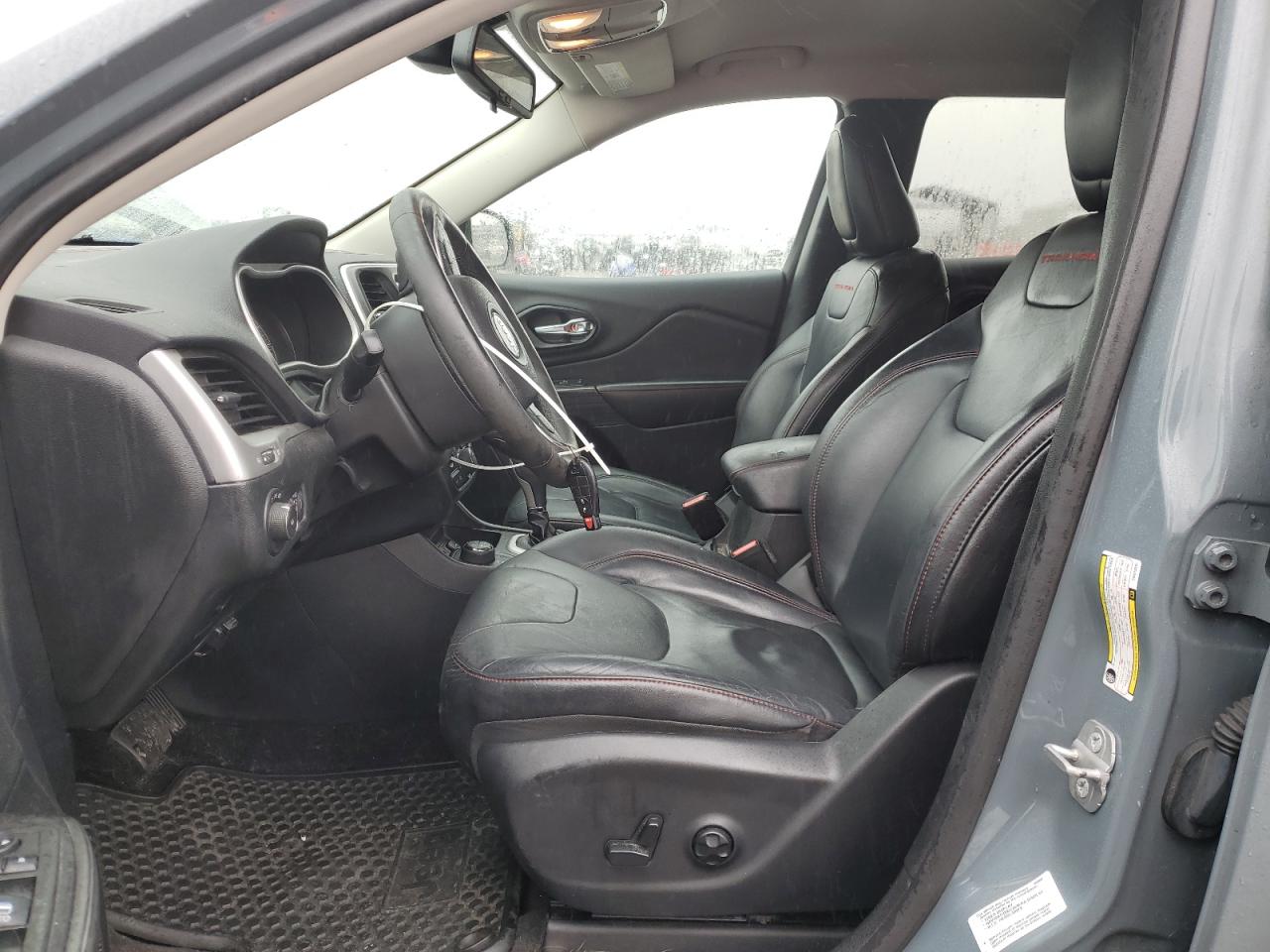 2014 Jeep Cherokee - Image 7