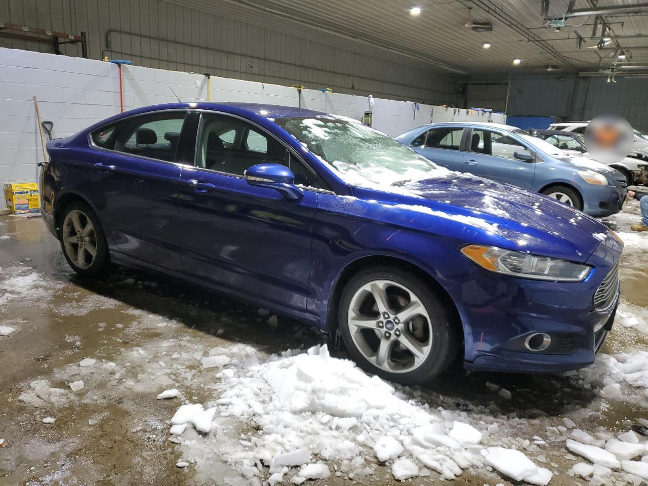 2016 Ford Fusion - Image 4