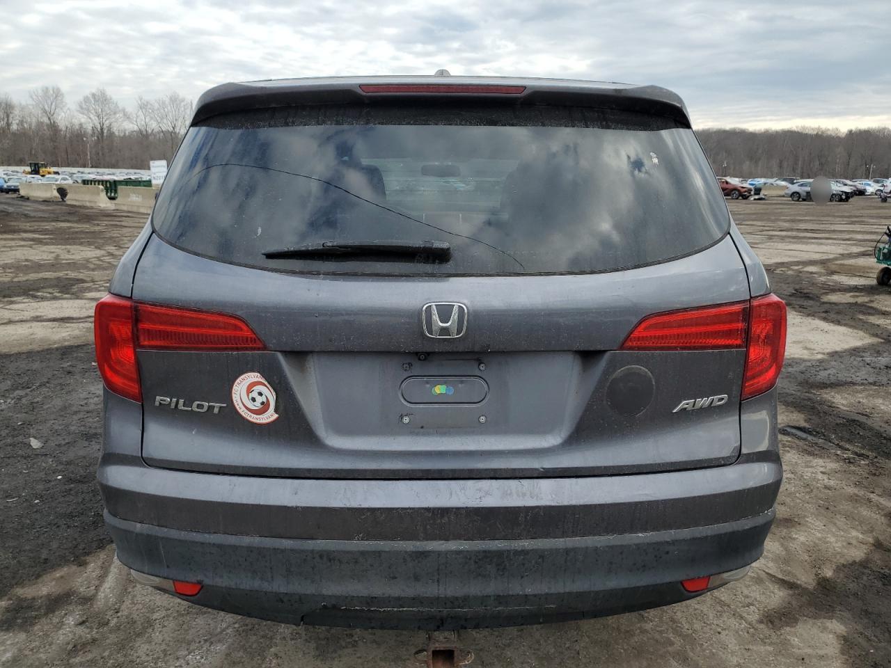 2016 Honda Pilot - Image 6