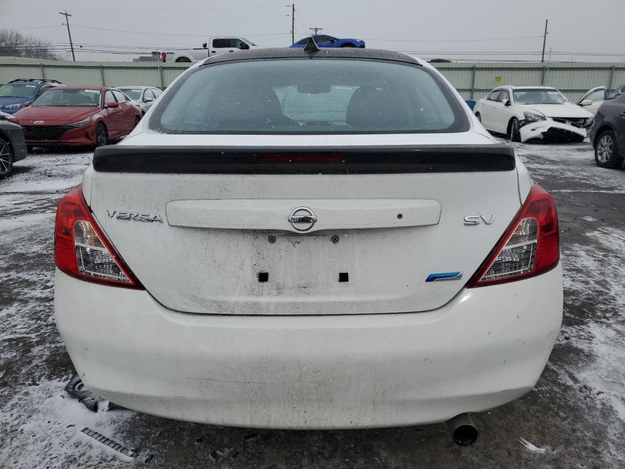 2013 Nissan Versa - Image 6