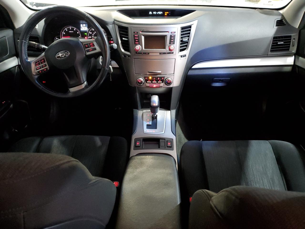 2014 Subaru Outback - Image 8