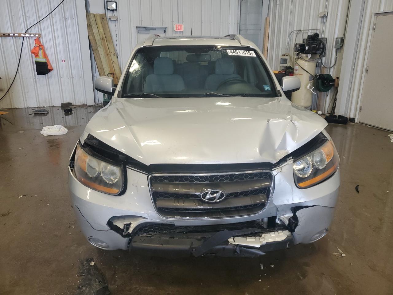 2008 Hyundai Santa Fe - Image 5
