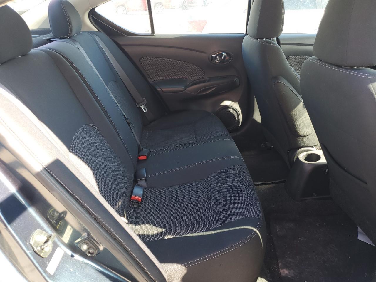 2015 Nissan Versa - Image 10
