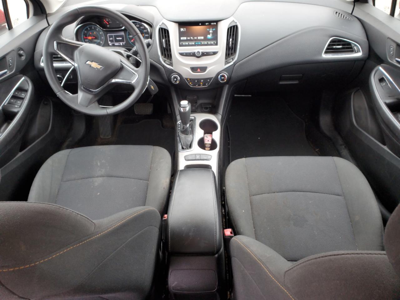 2017 Chevrolet Cruze - Image 8