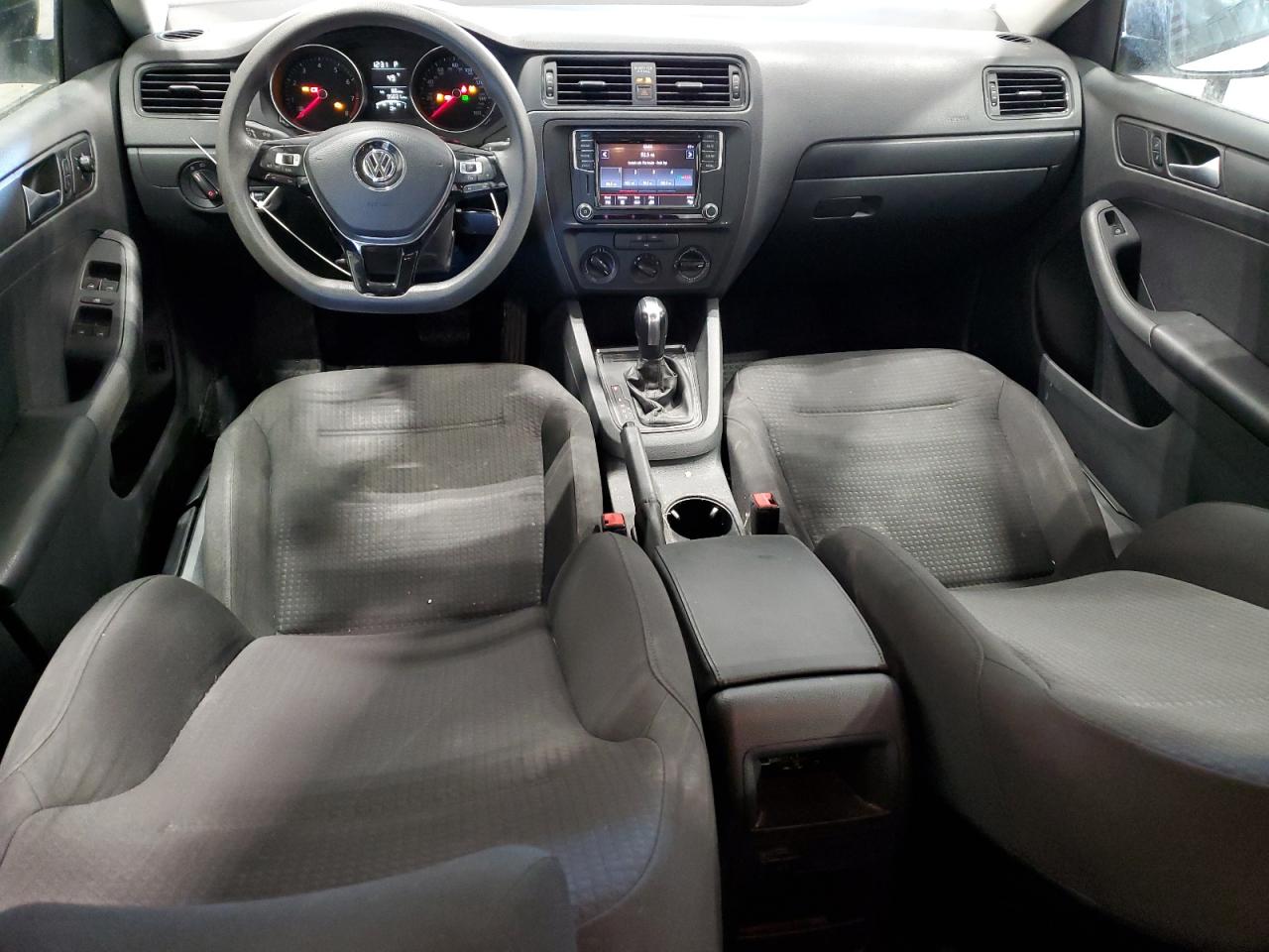 2016 Volkswagen Jetta - Image 8