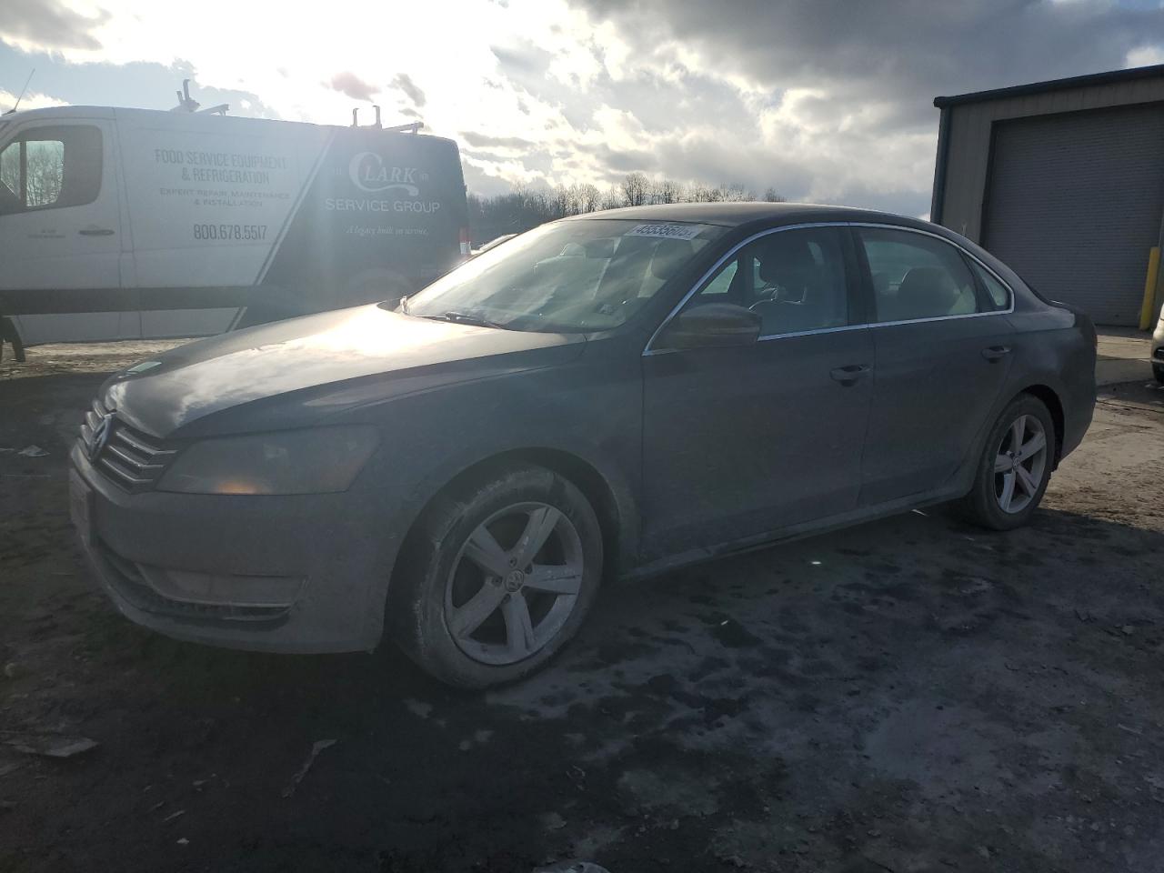 2015 Volkswagen Passat - Image 1