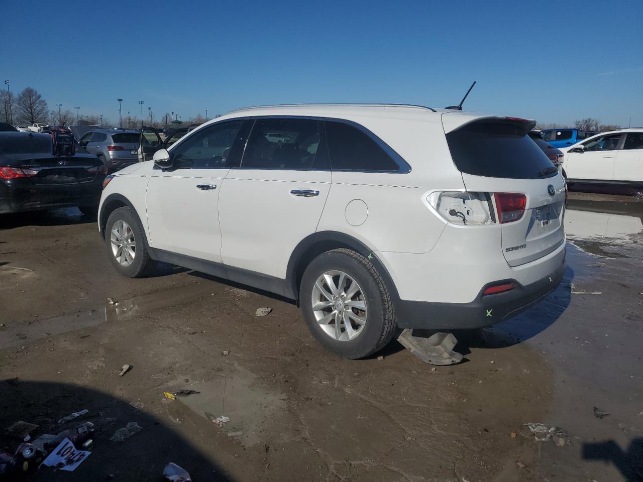 2018 Kia Sorento - Image 2