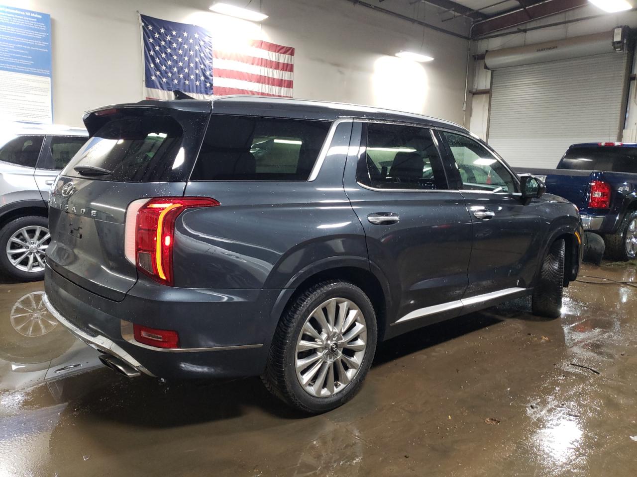 2020 Hyundai Palisade - Image 3
