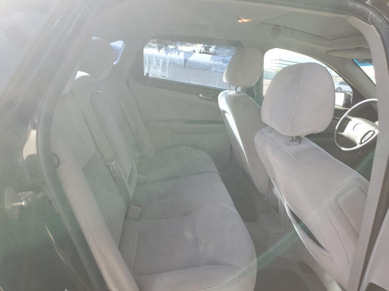 2013 Chevrolet Impala - Image 10