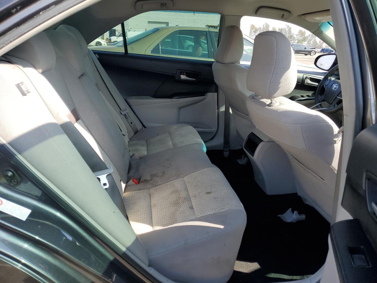 2014 Toyota Camry - Image 10