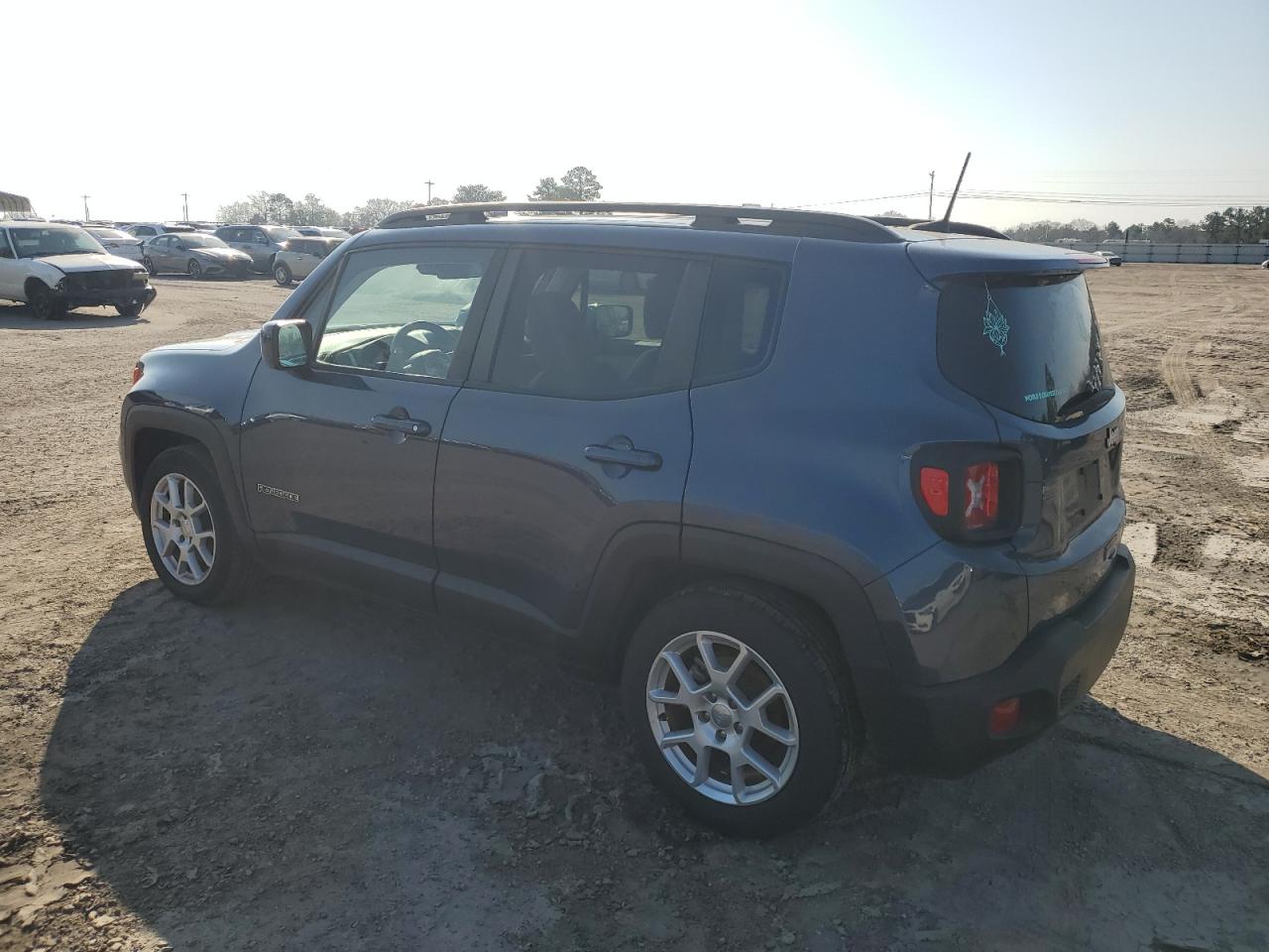 2021 Jeep Renegade - Image 2