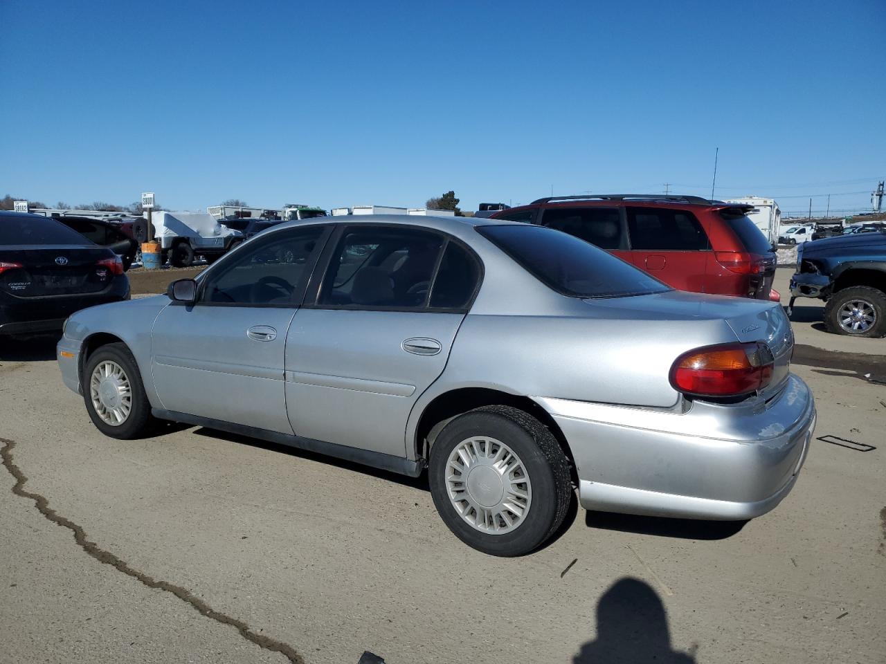2002 Chevrolet Malibu - Image 2