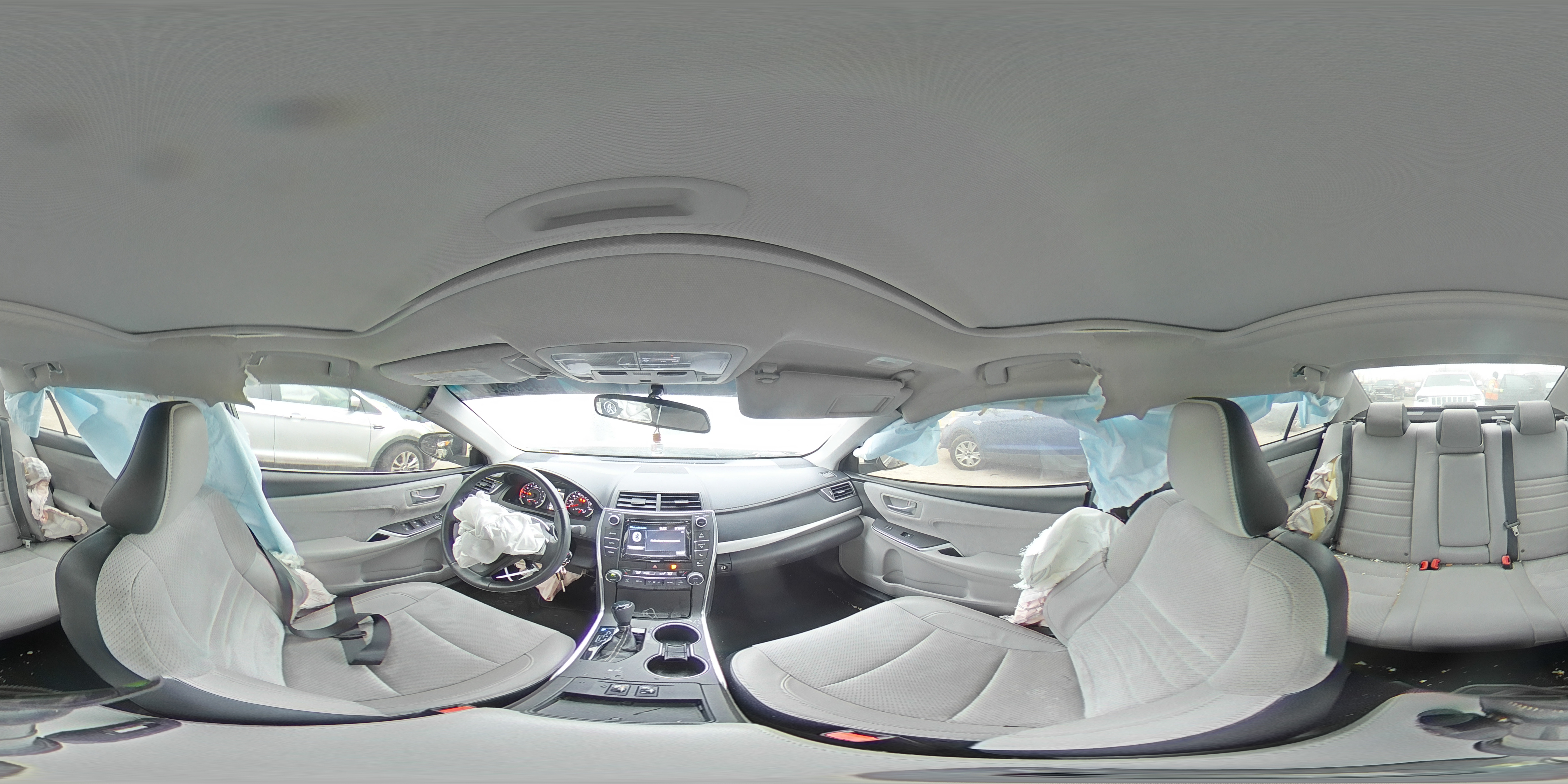 2016 Toyota Camry - Image 12
