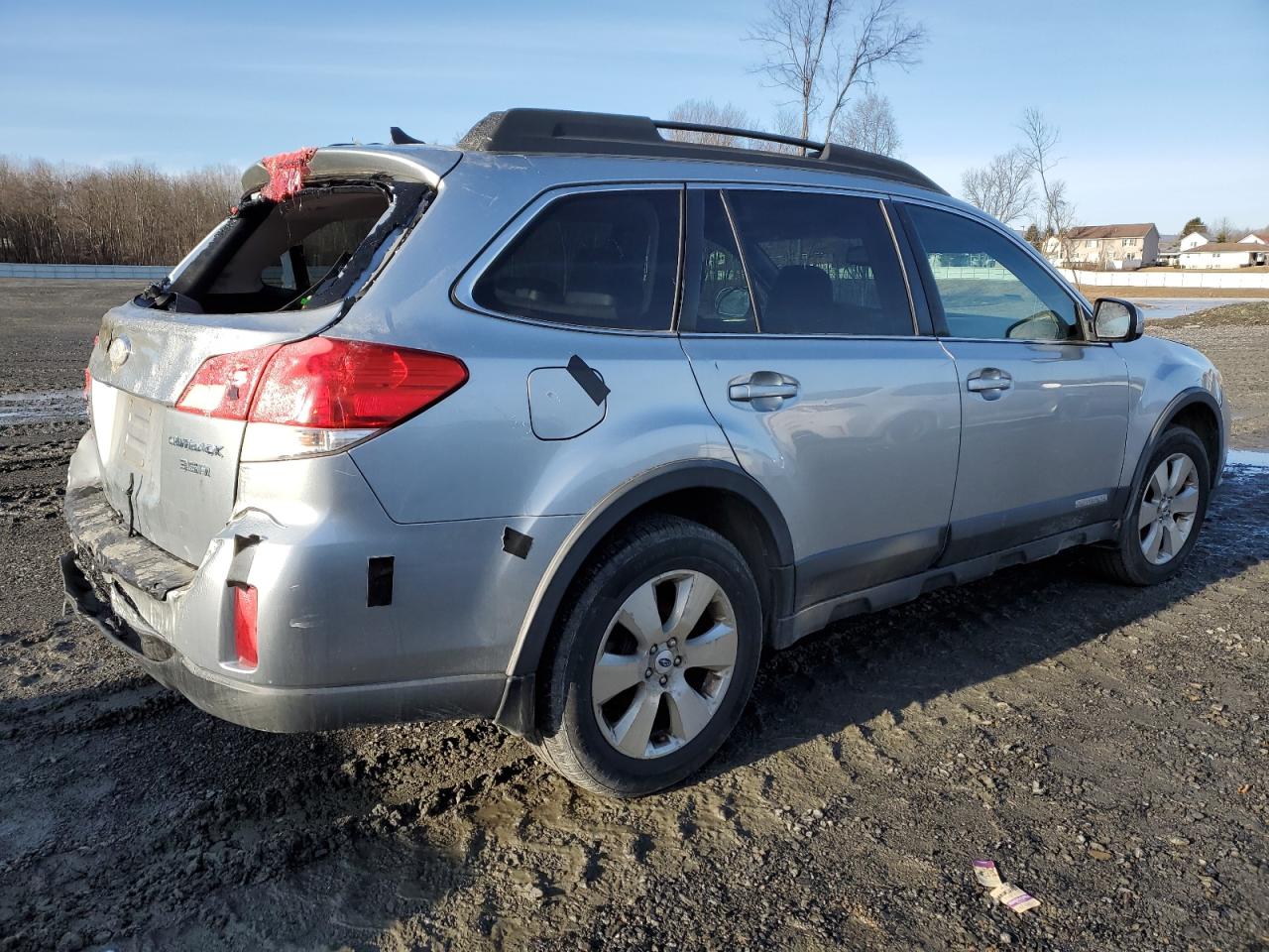 2012 Subaru Outback - Image 3