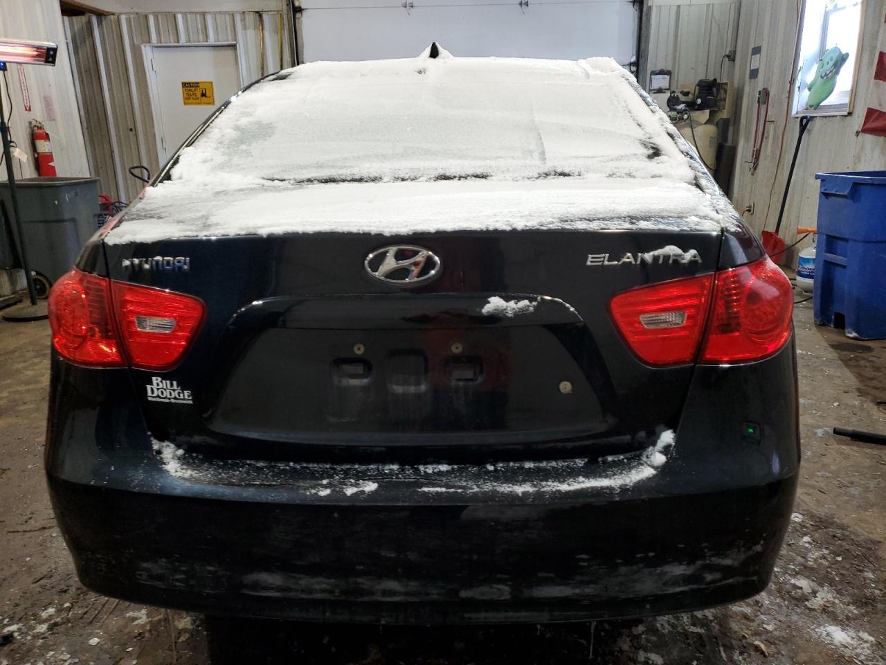 2009 Hyundai Elantra - Image 6