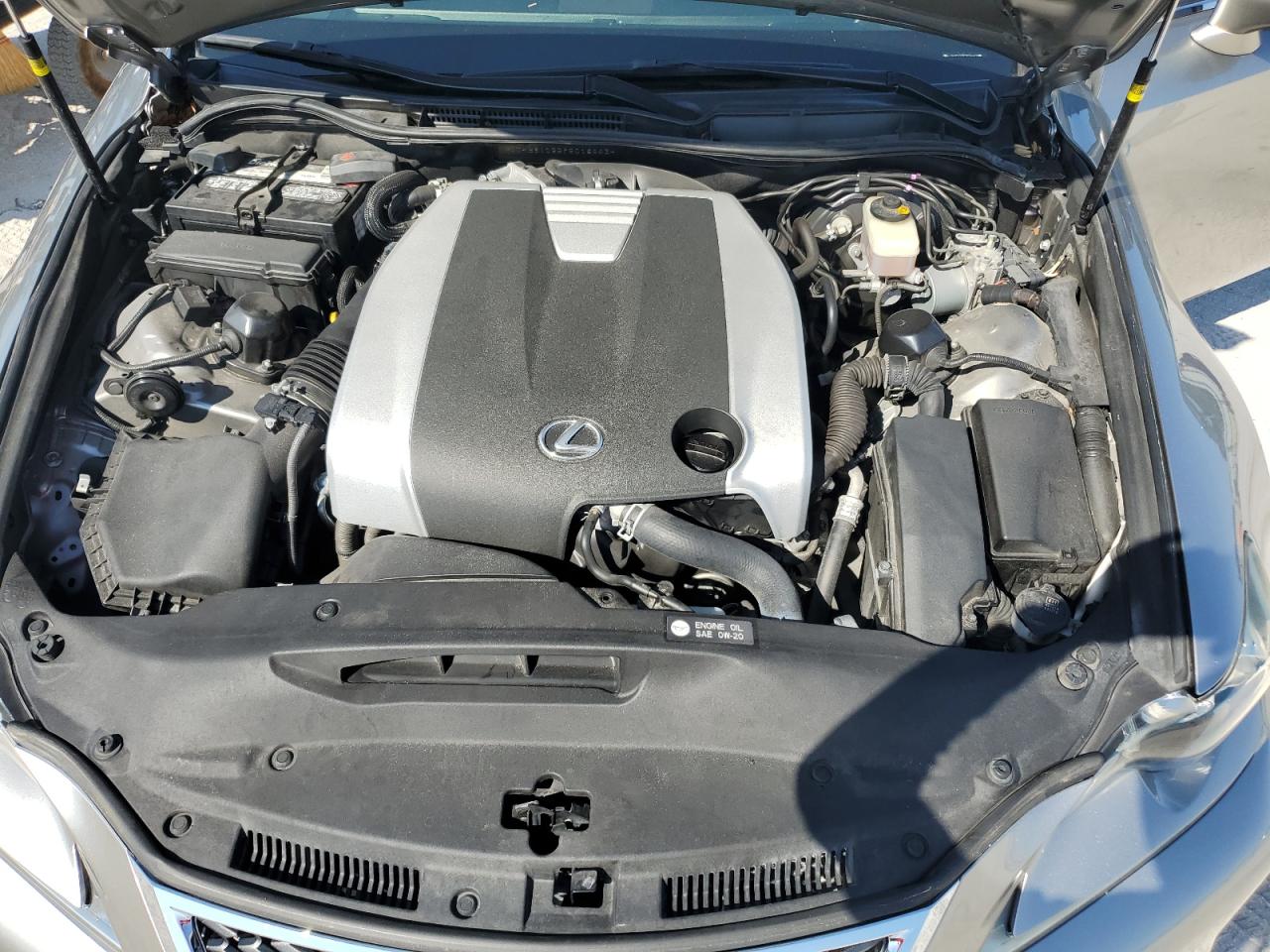 2015 Lexus IS - Image 11