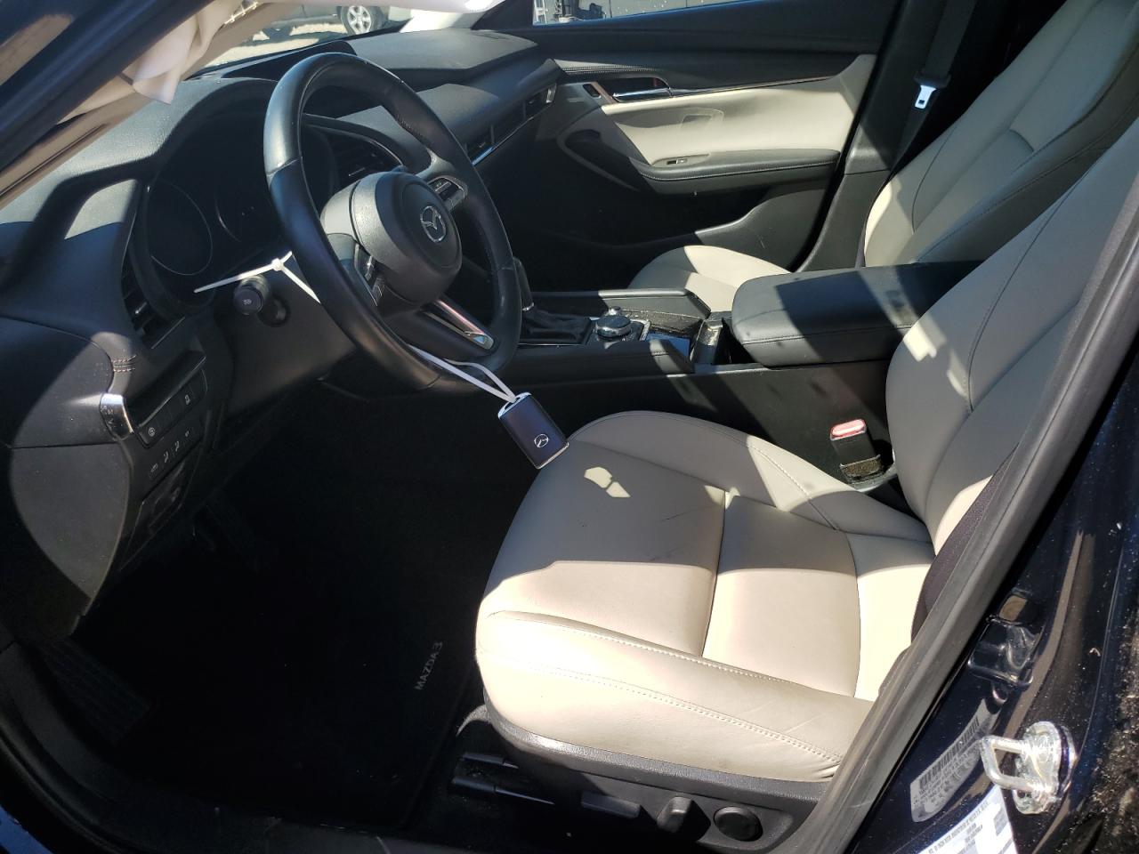 2020 Mazda 3 - Image 7