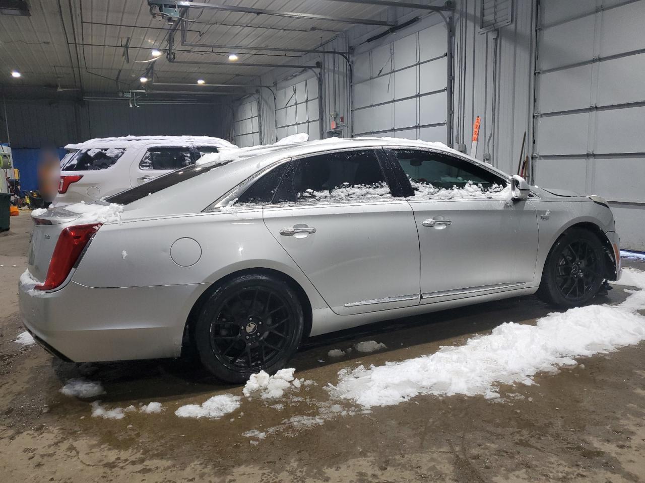 2018 Cadillac XTS - Image 3