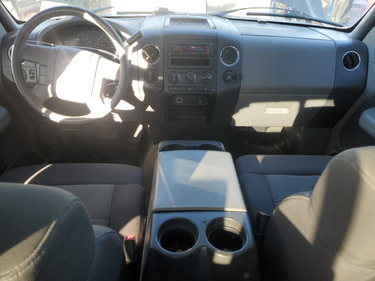 2006 Ford F-150 - Image 8