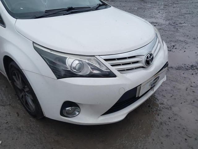 2012 TOYOTA AVENSIS TR