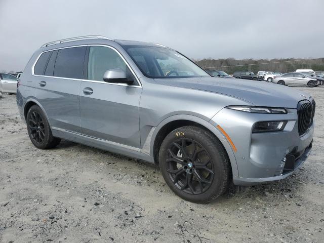  BMW X7 2024 Серый