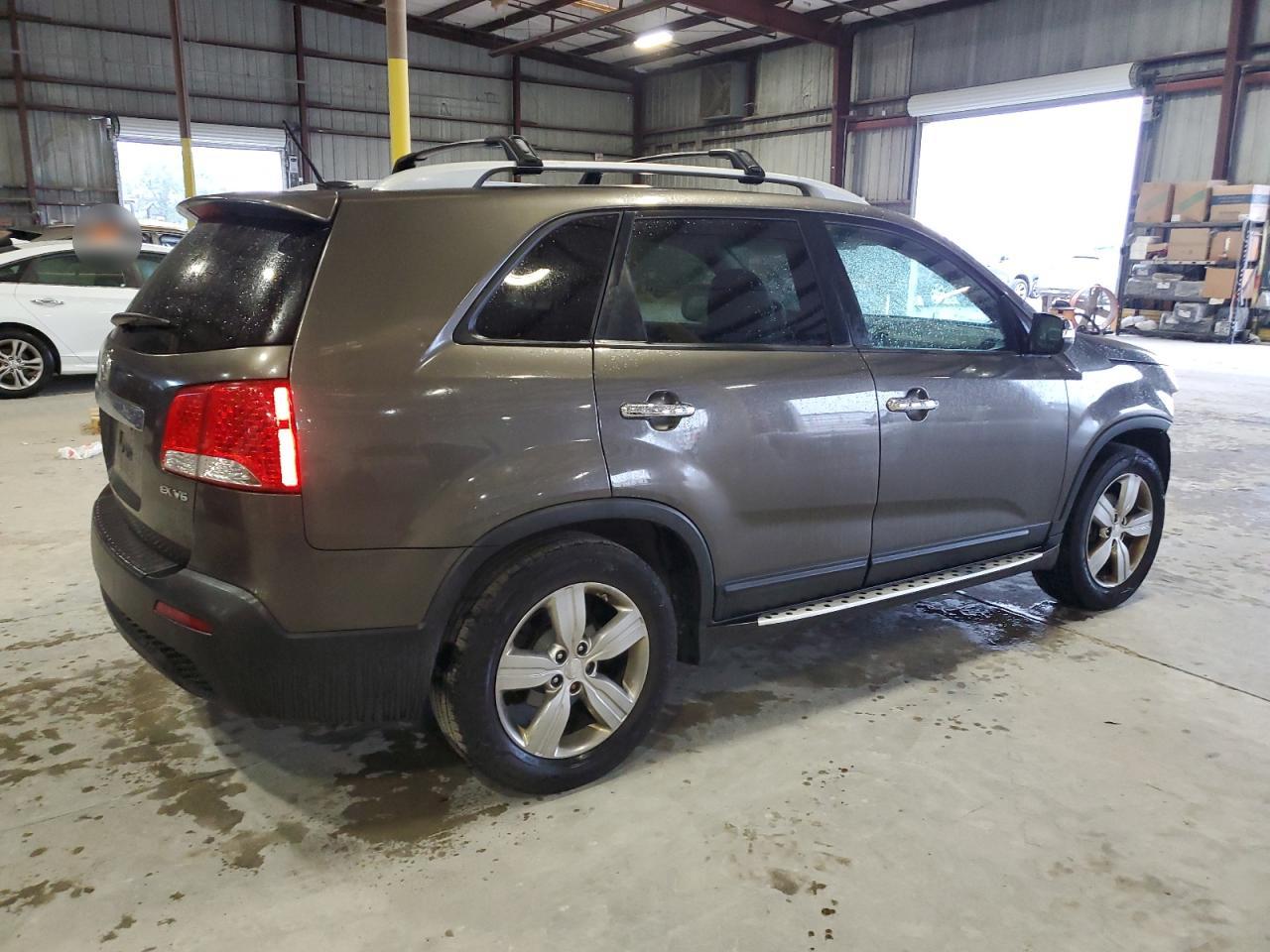 2013 Kia Sorento - Image 3
