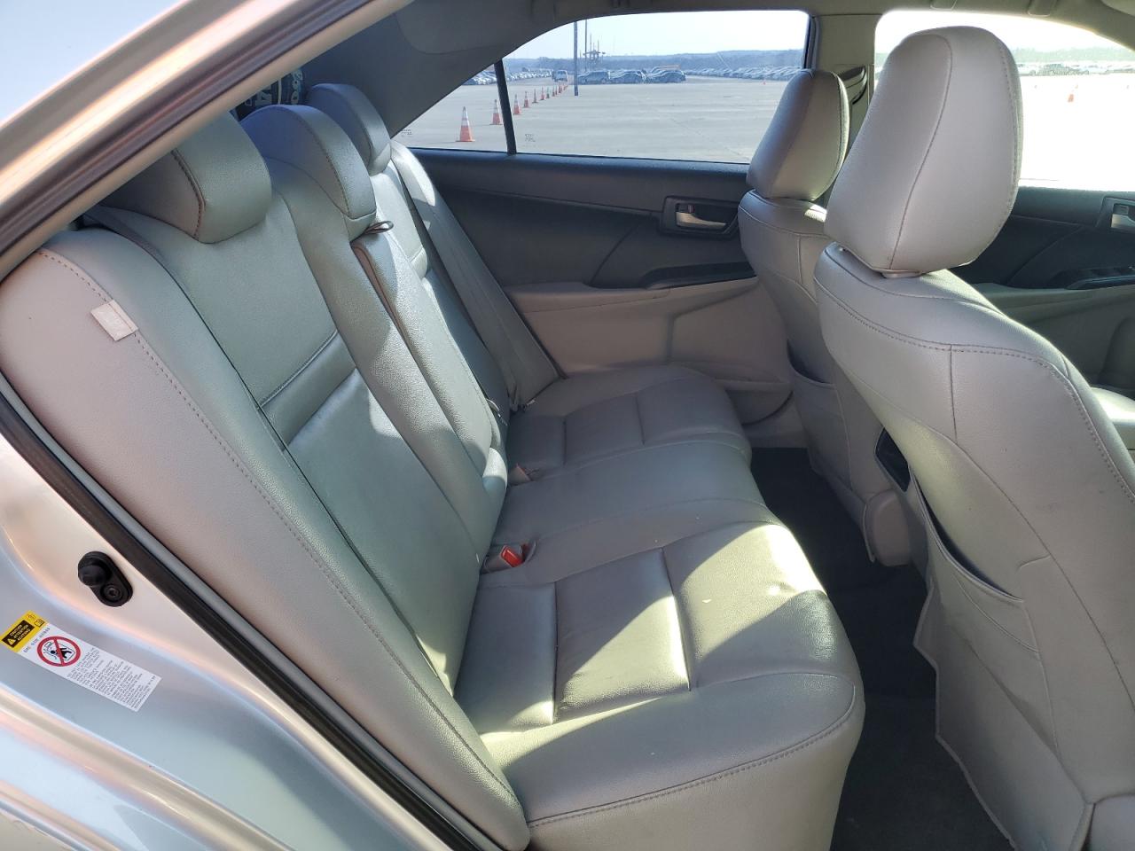 2014 Toyota Camry - Image 10