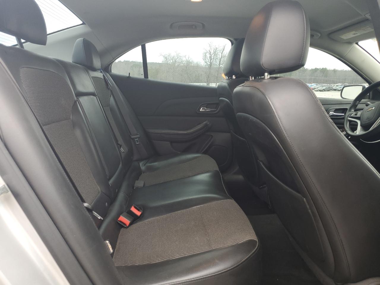 2013 Chevrolet Malibu - Image 10