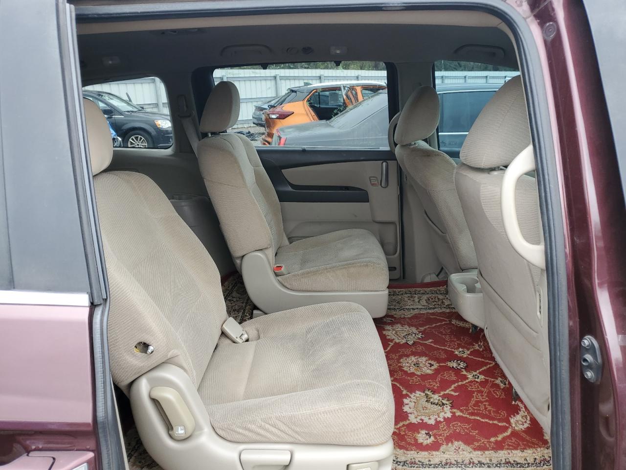 2011 Honda Odyssey - Image 11