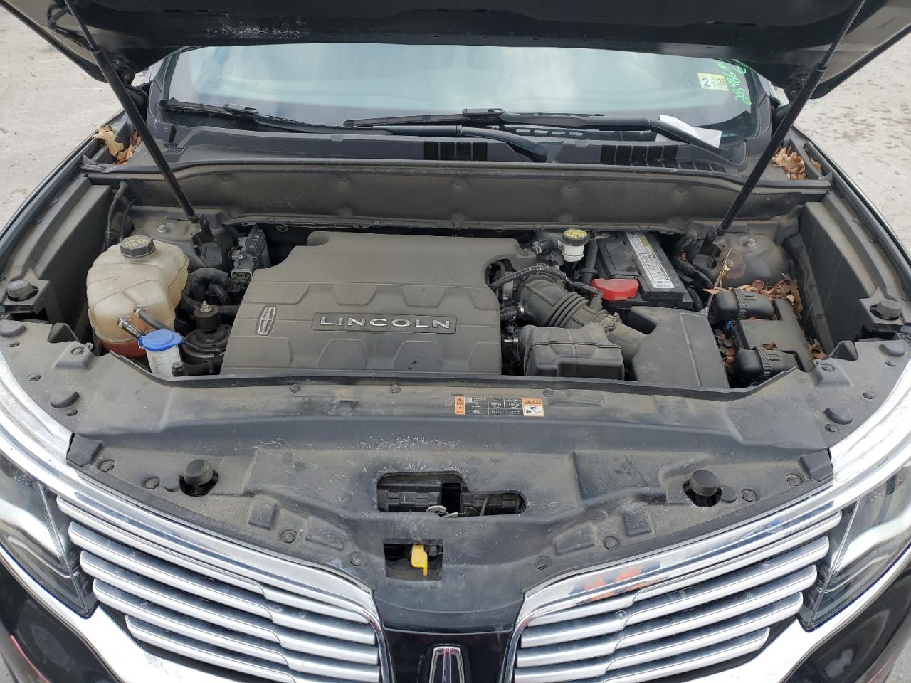 2017 Lincoln MKX - Image 11