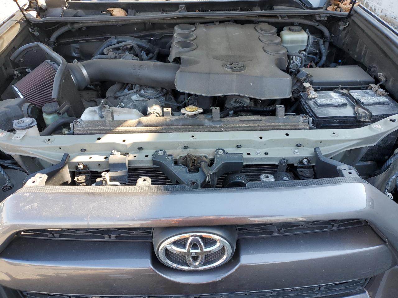 2015 Toyota 4Runner - Image 12