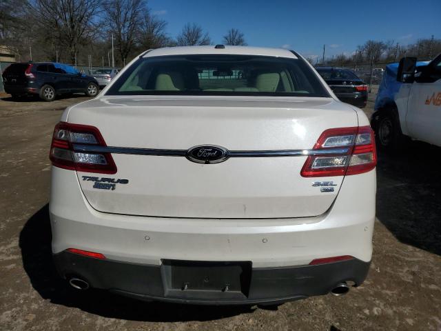  FORD TAURUS 2018 Biały