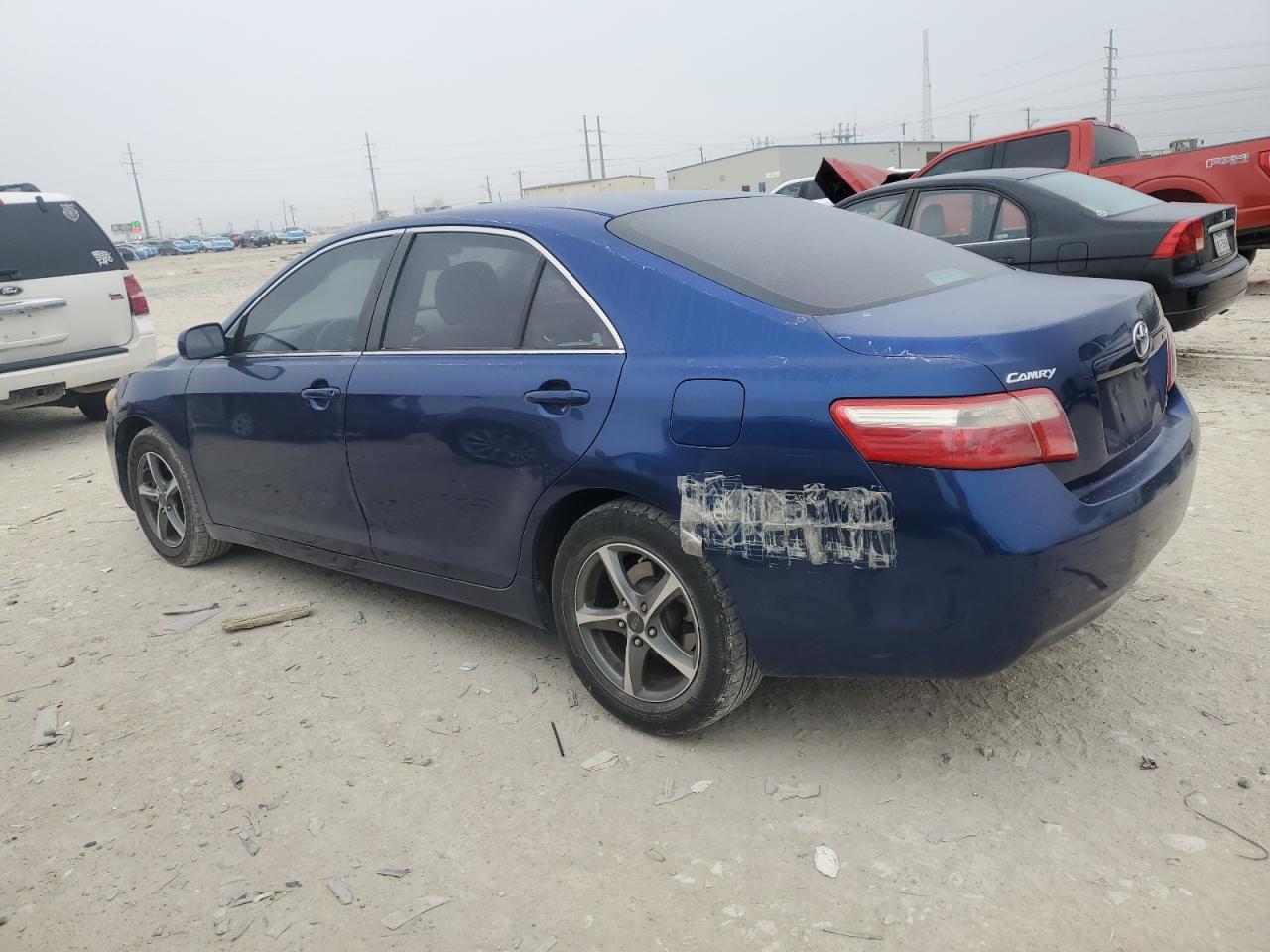 2008 Toyota Camry - Image 2