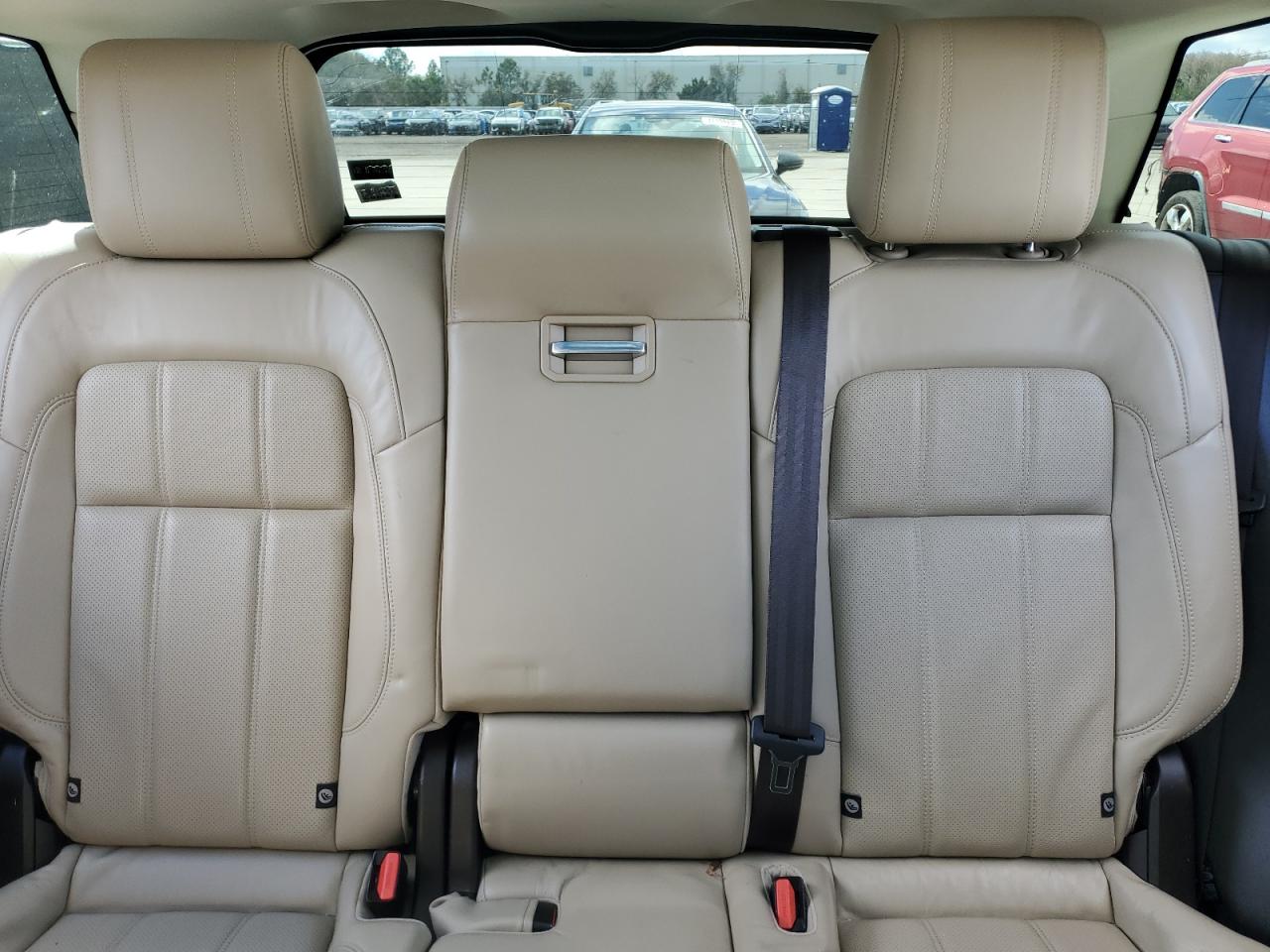 2019 Land Rover Range Rover - Image 10