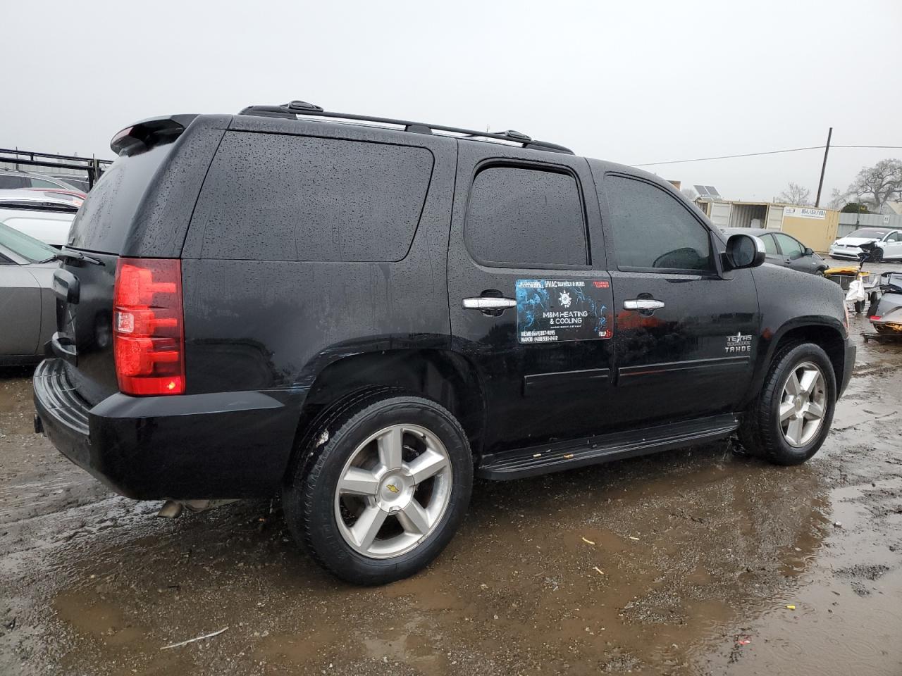 2013 Chevrolet Tahoe - Image 3