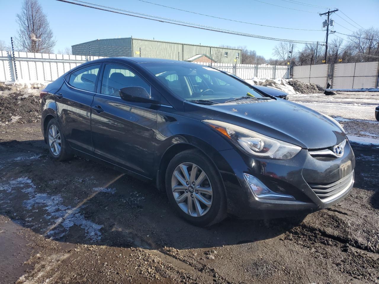 2015 Hyundai Elantra - Image 4